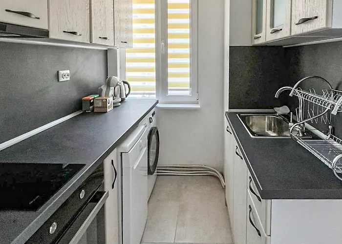 Tiana Apartament Țarevo